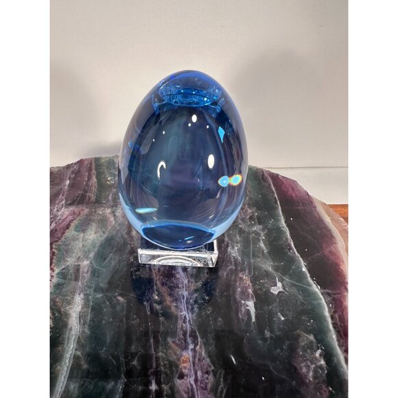 Baccarat Solid Blue Crystal Egg on Pedestal. - Picture 2 of 11